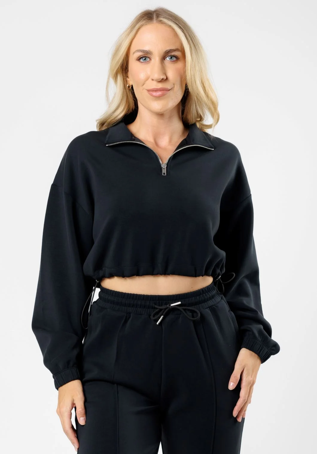 AirLux™ Half Zip Sweatshirt Black