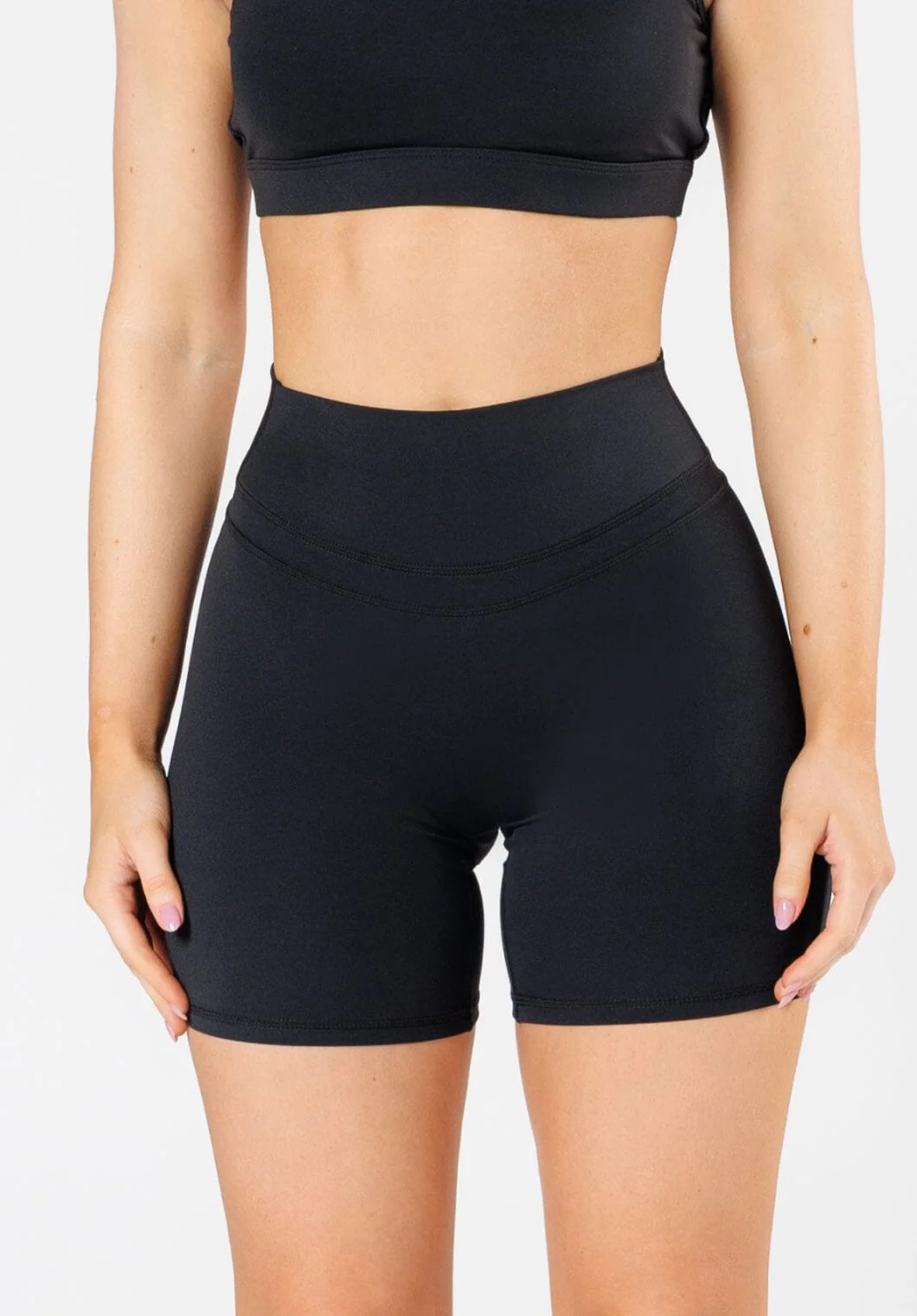 RecStretch™ Levitate High-Rise Sculptseam®  Plus Short 6” Black