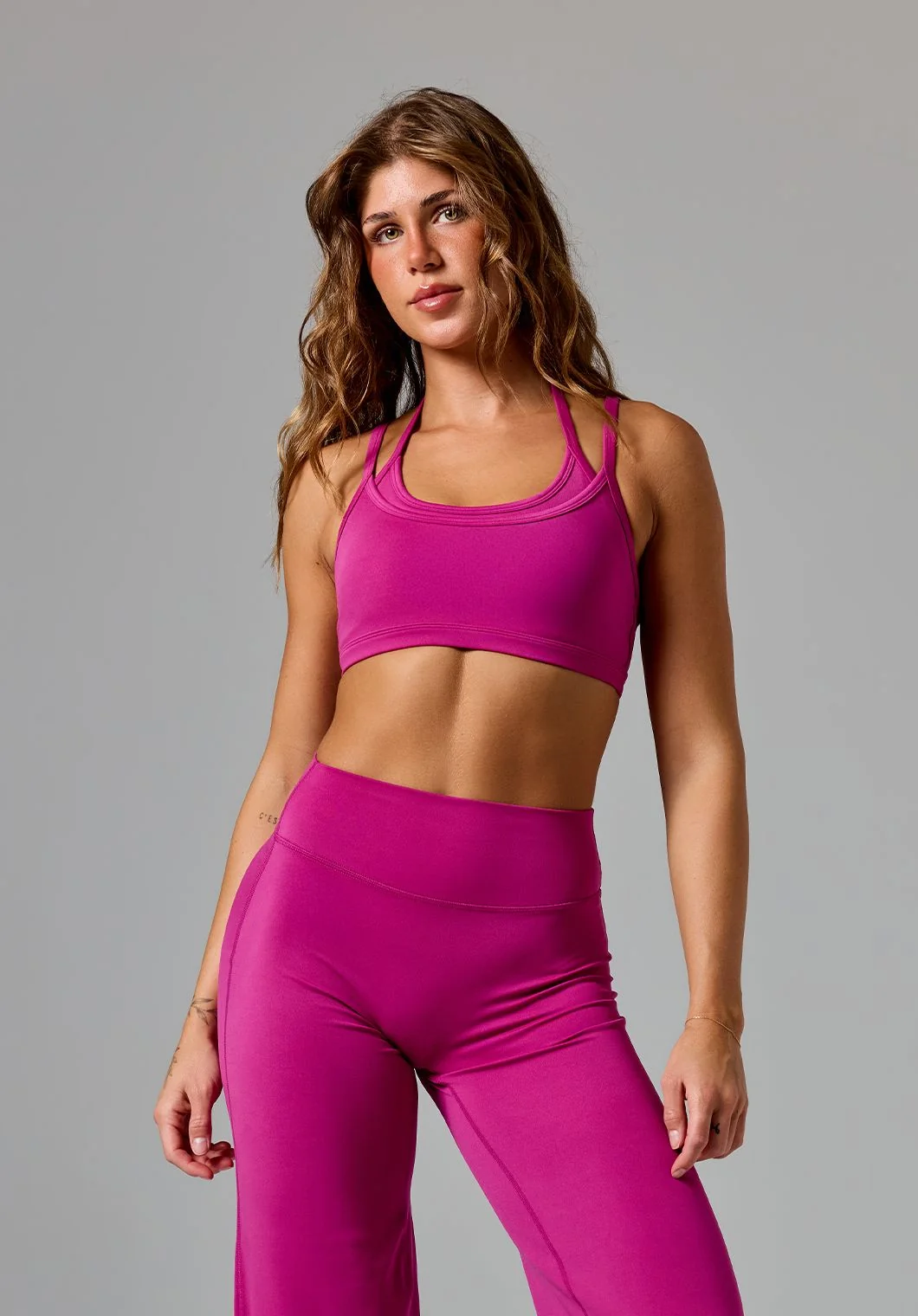 Reluna™ Monochrome Double-Layer Sports Bra Berry