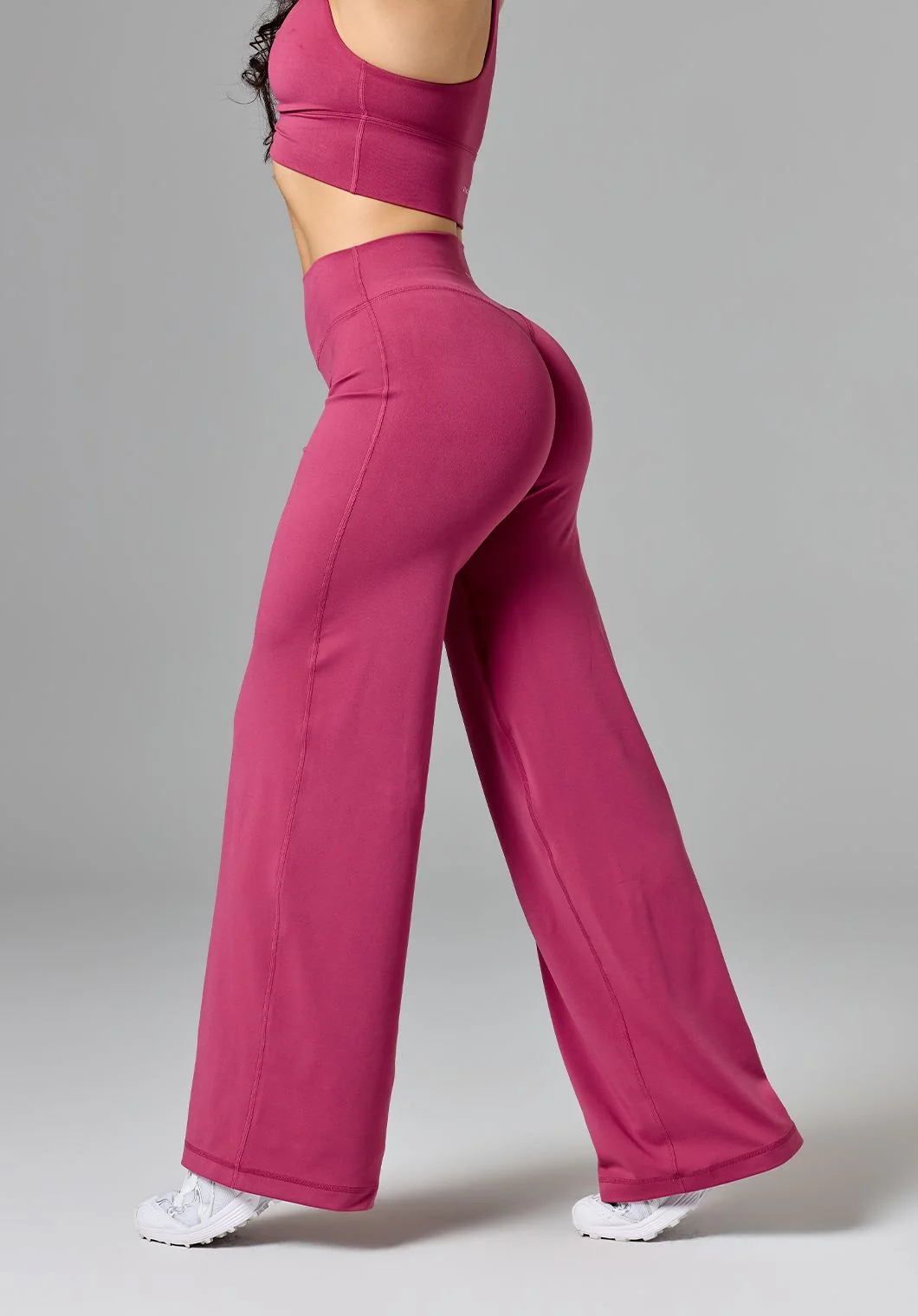 Reluna™ Original Sculptseam® Mid-Rise Straight Leg Pant Regular Raspberry
