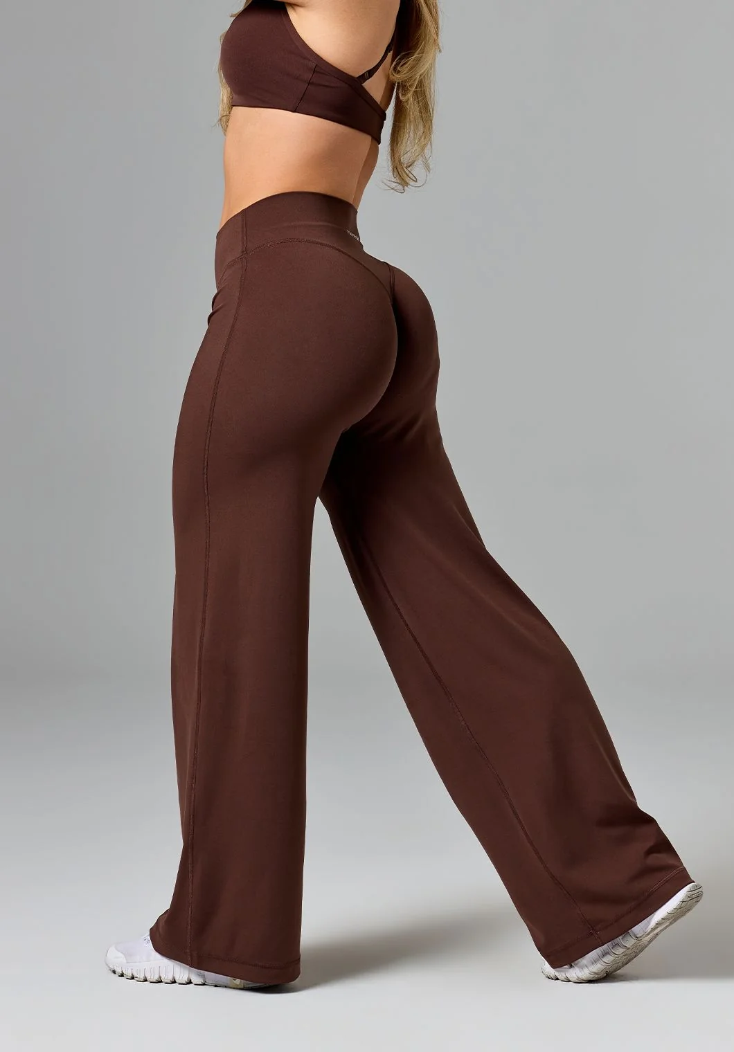 Reluna™ Original Sculptseam® Mid-Rise Straight Leg Pant Short Walnut
