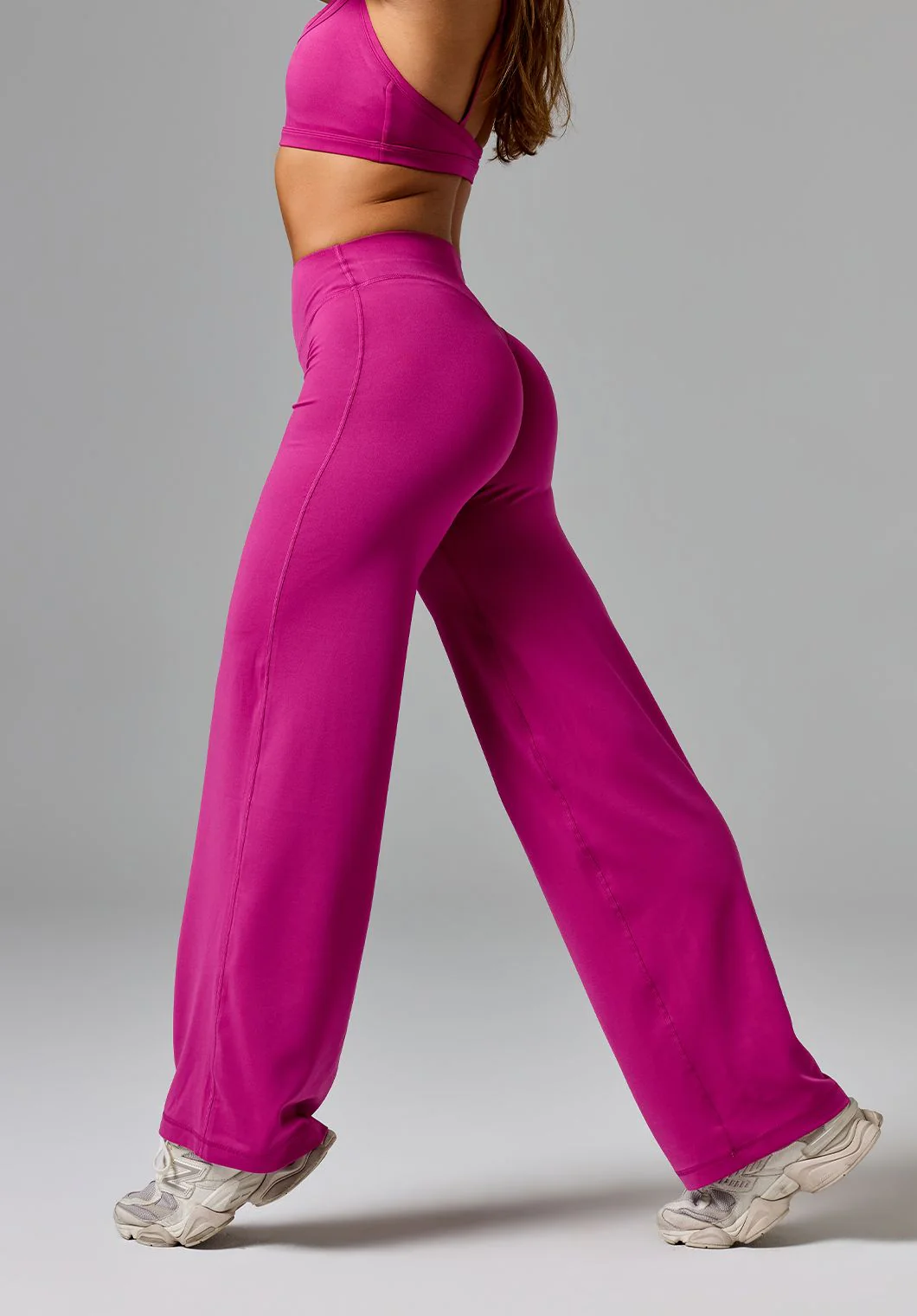 Reluna™ Original Sculptseam® Low-Rise Straight Leg Pant Regular Berry