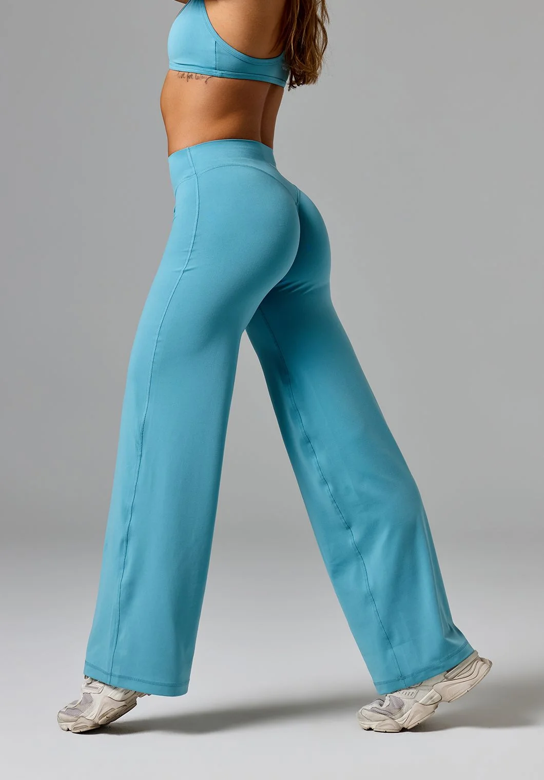 Reluna™ Original Sculptseam® Low-Rise Straight Leg Pant Regular Mineral