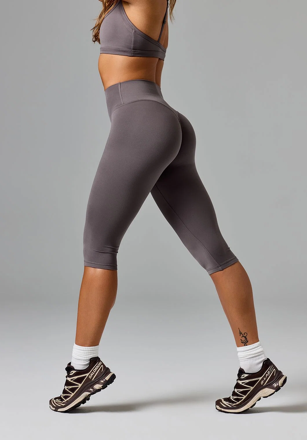 Reluna™ Original Sculptseam® Plus High-Rise Capri Cement