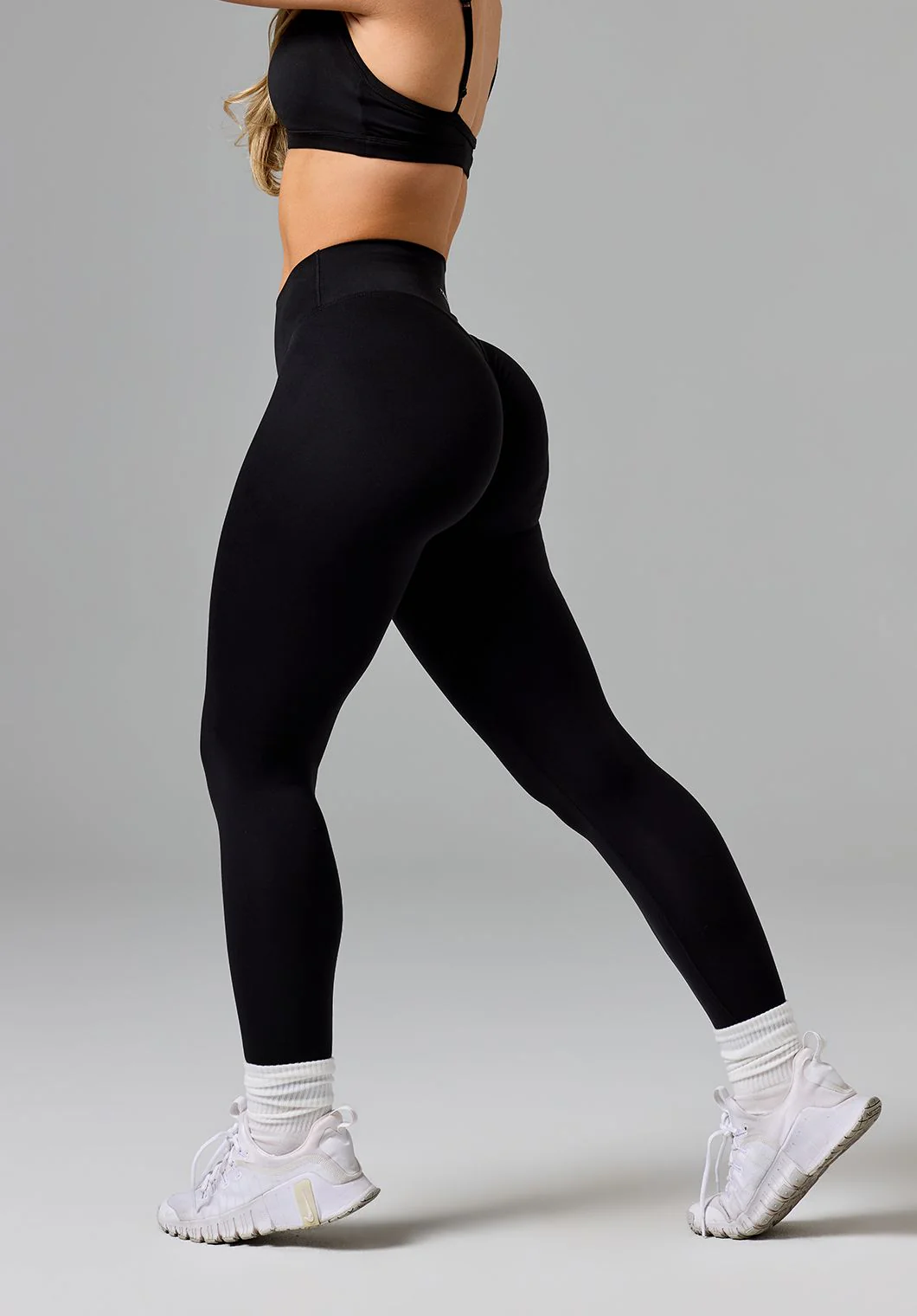 Reluna™ Original Sculptseam® Plus Mid-Rise Legging Black